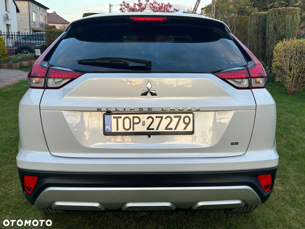Mitsubishi Eclipse Cross - 11