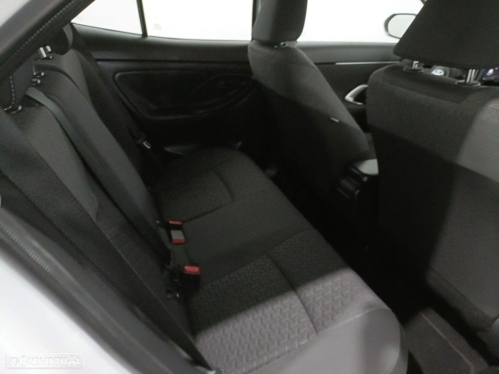 Toyota Yaris Cross 1.5 HDF Comfort Plus - 7