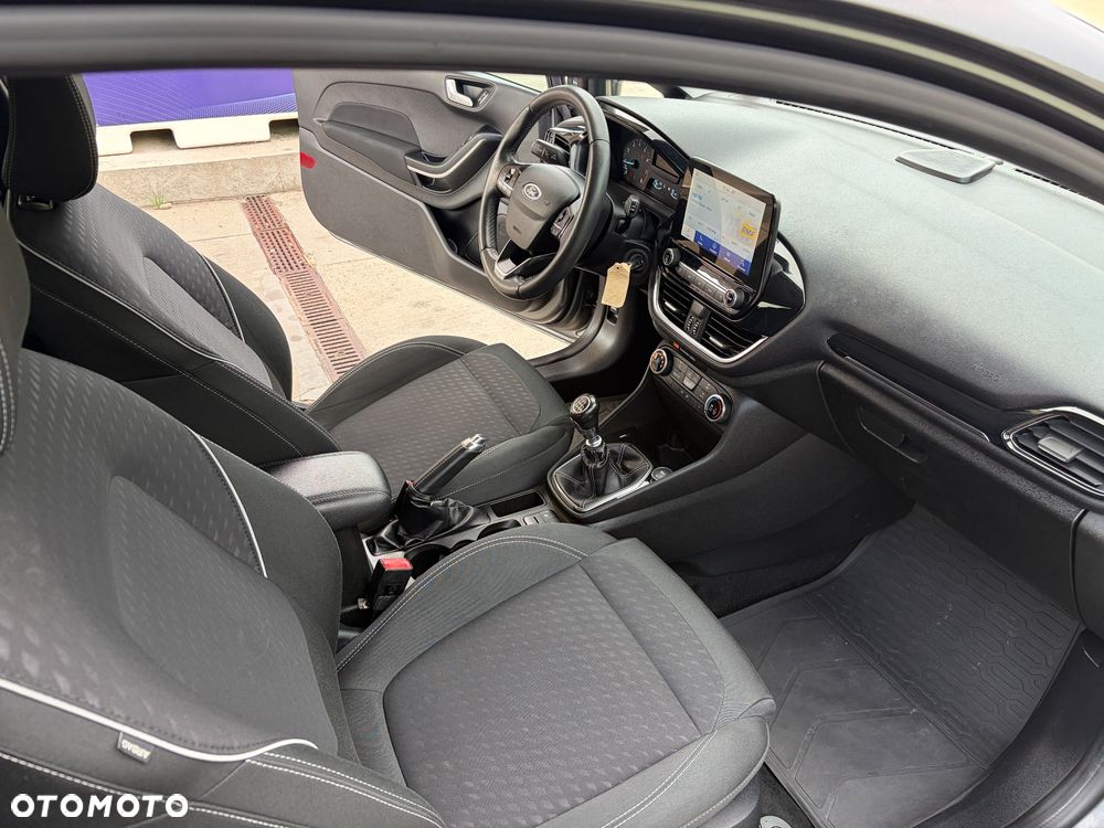 Ford Fiesta 1.0 EcoBoost S&S TITANIUM - 15