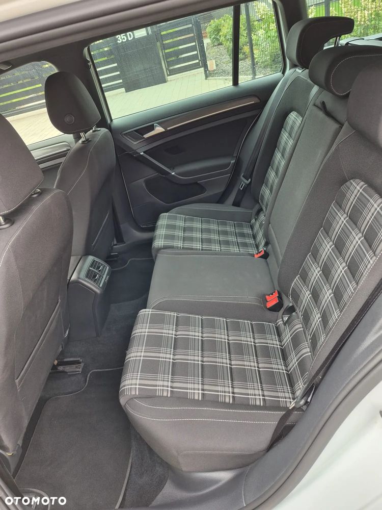 Volkswagen Golf VII 2.0 TDI BMT GTD DSG - 21