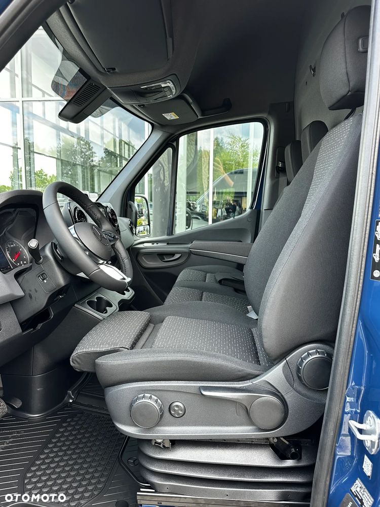 Mercedes-Benz Sprinter - 17