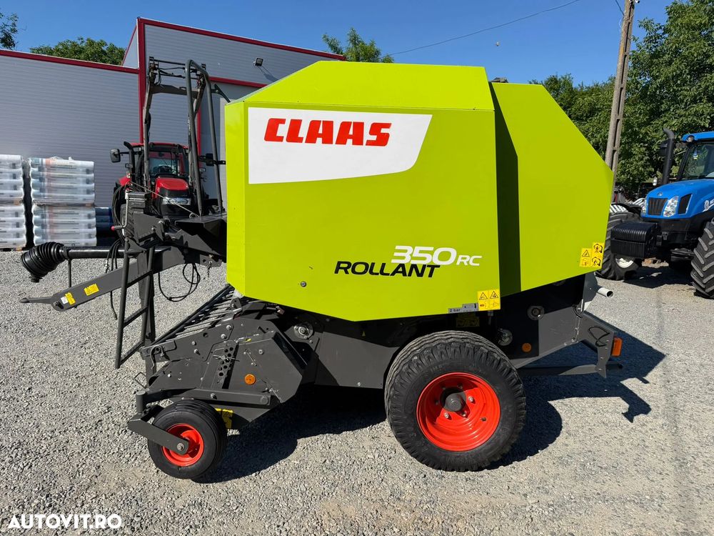 Claas Rollant 350 RC - 4