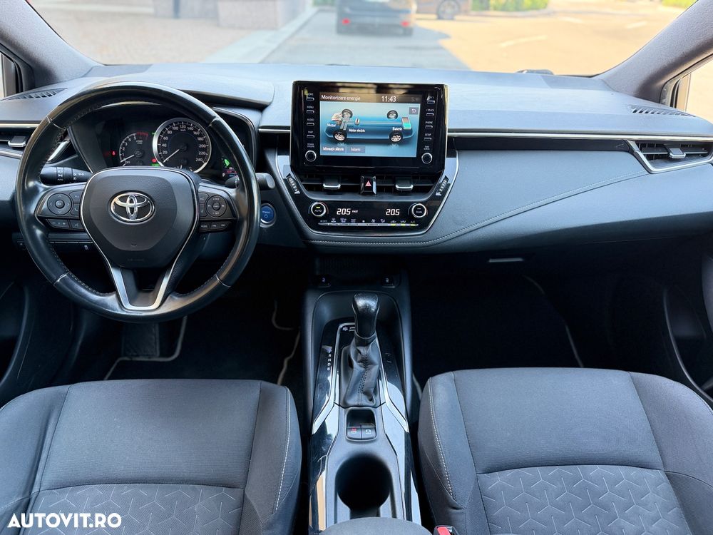 Toyota Corolla 1.8 Business Edition - 11