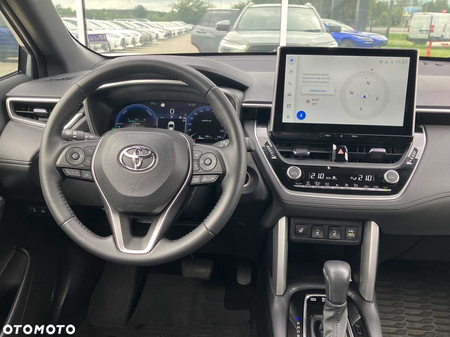 Toyota Corolla Cross 2.0 Hybrid Executive - 13
