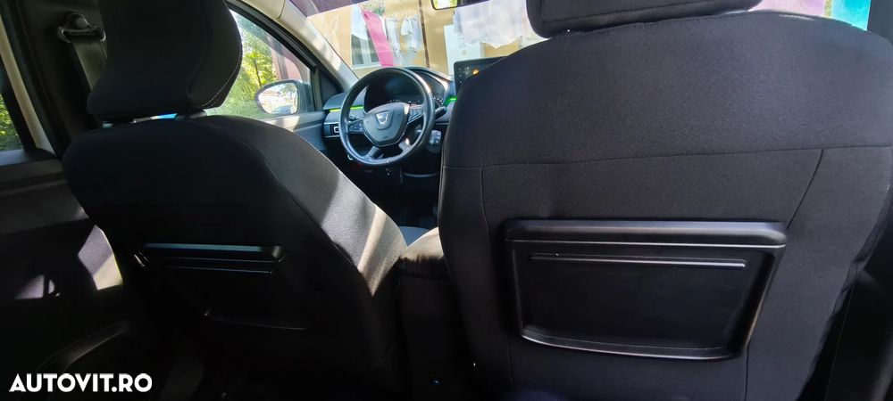 Dacia Logan TCe 90 CVT Comfort - 18