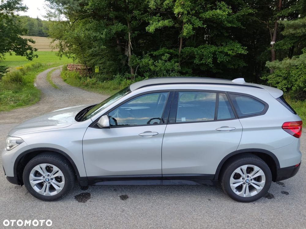 BMW X1 sDrive16d Sport Line - 11