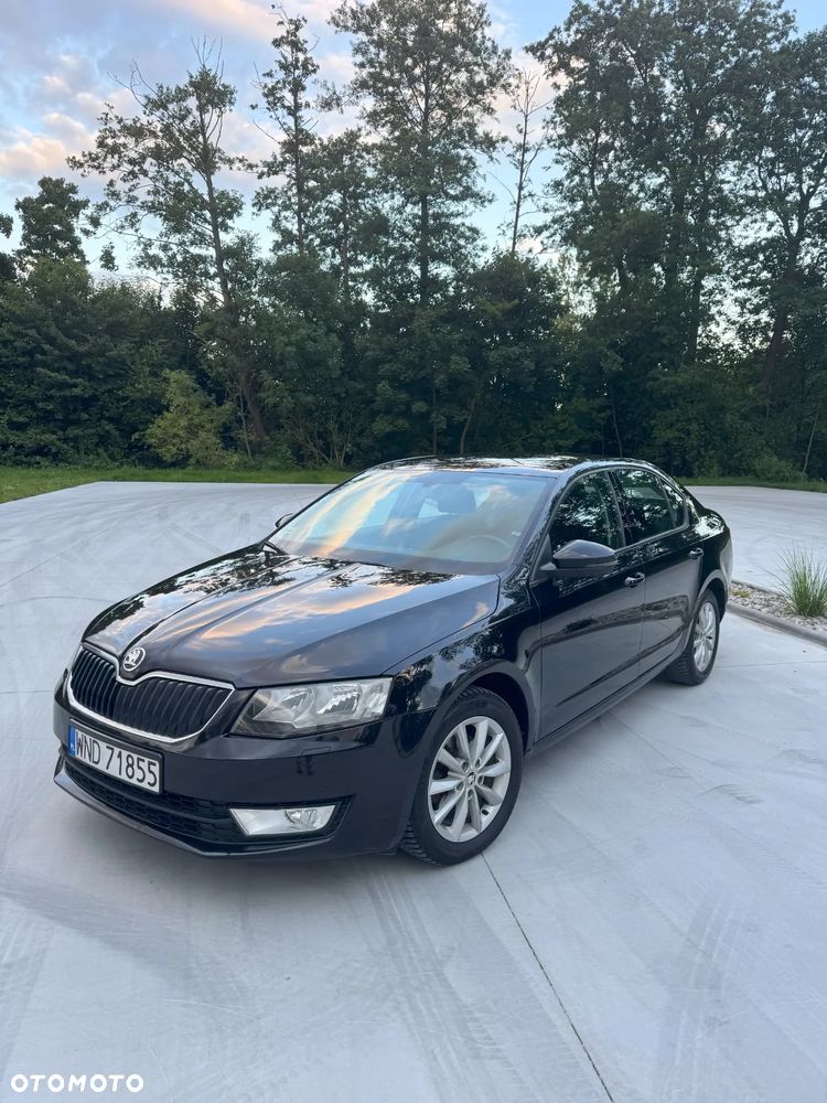 Skoda Octavia 1.6 TDI Elegance DSG - 1