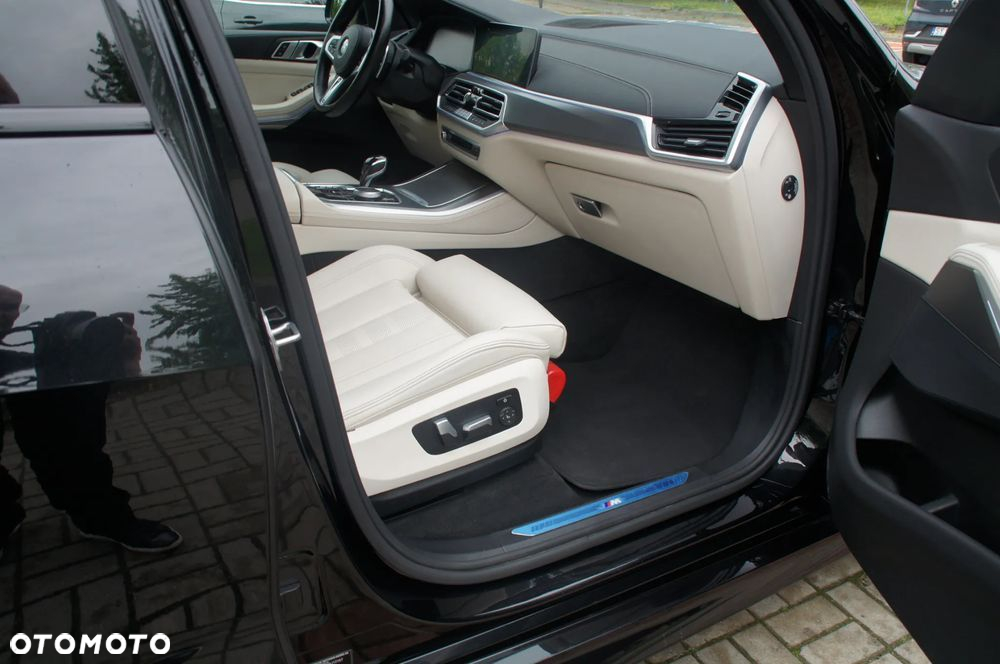 BMW X5 - 25