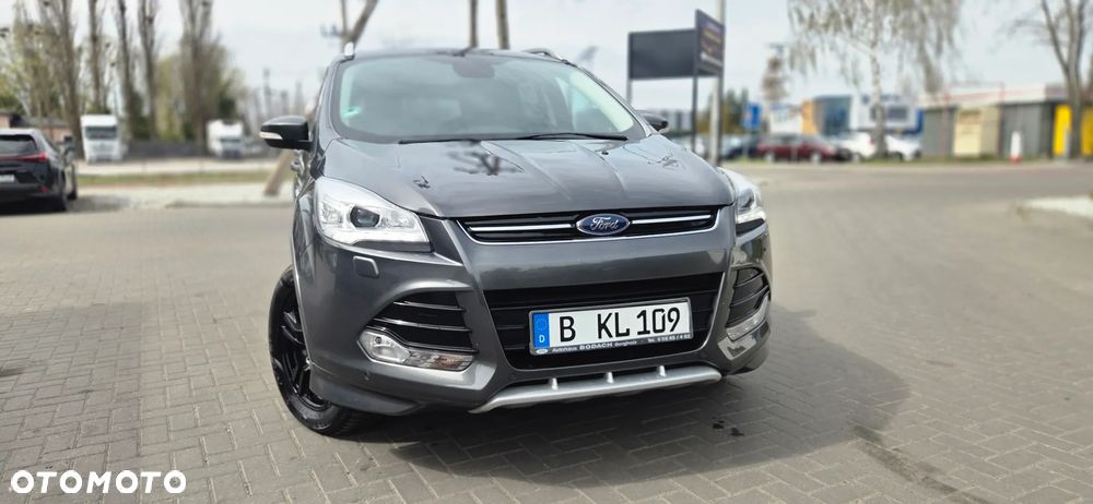Ford Kuga 2.0 TDCi 2x4 Titanium - 22
