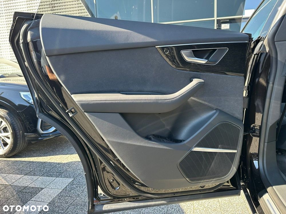 Audi Q8 - 23