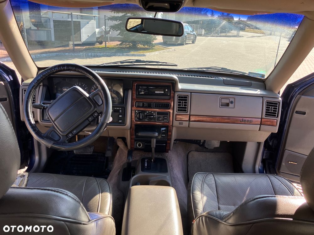 Jeep Grand Cherokee - 6