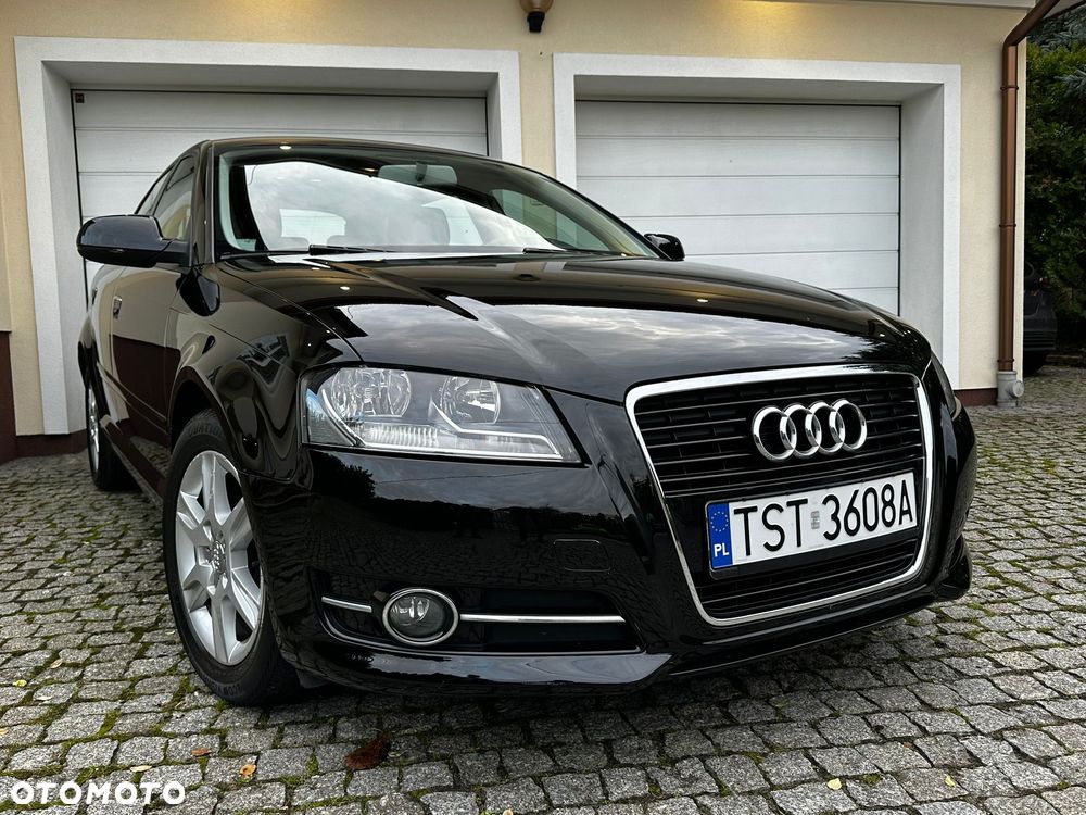 Audi A3 Sportback 1.6 TDI Ambiente - 14