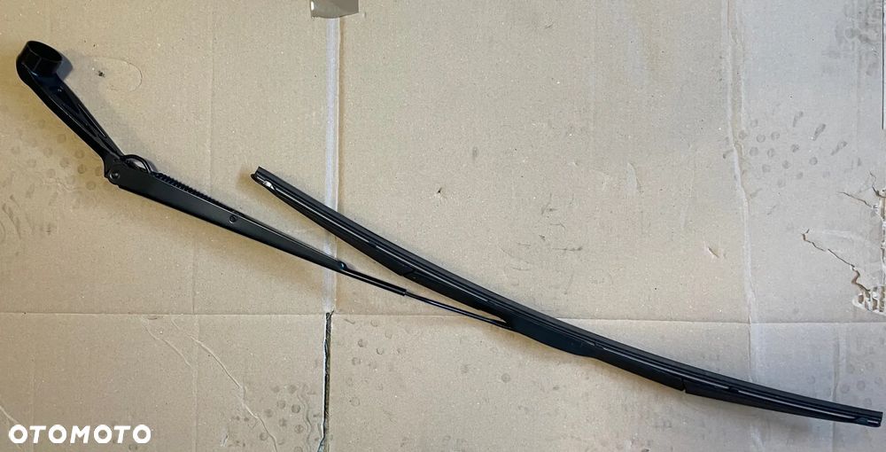 Ramiona wycieraczek Suzuki SX4 S-Cross 1.4TB Hyb 2022 OE - 3