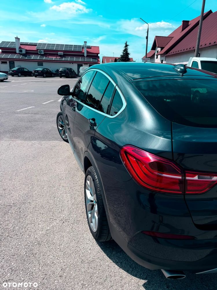 BMW X4 xDrive20d xLine - 11