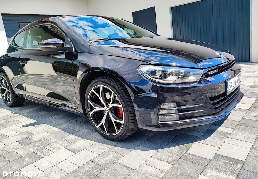 Volkswagen Scirocco 2.0 GTS (BlueMotion Technology) - 3