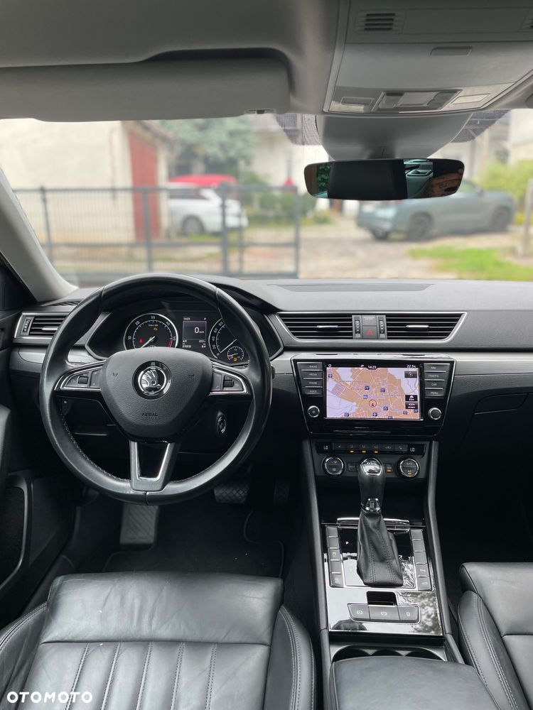 Skoda Superb 2.0 TDI DSG Style - 13