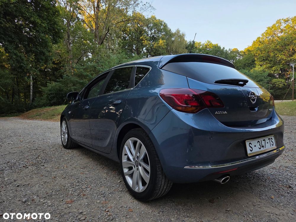 Opel Astra - 13