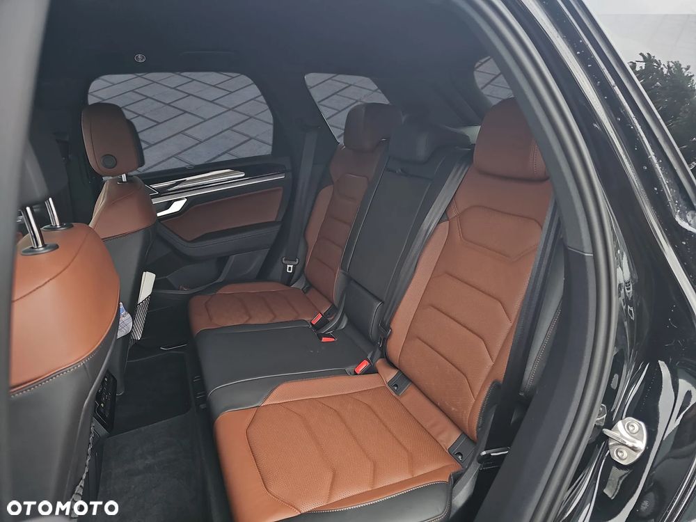 Volkswagen Touareg 3.0 V6 TDI 4Motion R-Line - 15