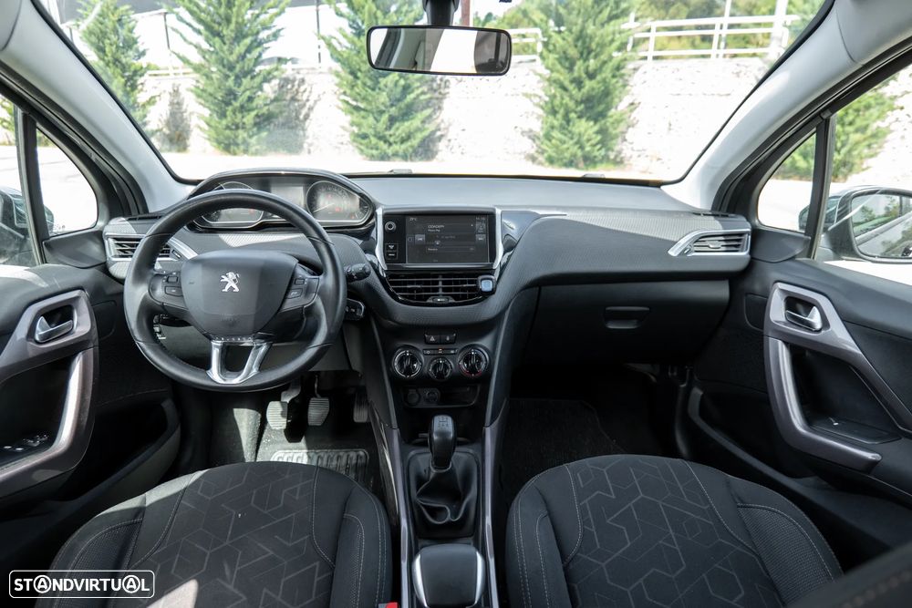 Peugeot 2008 PureTech 82 Active - 16