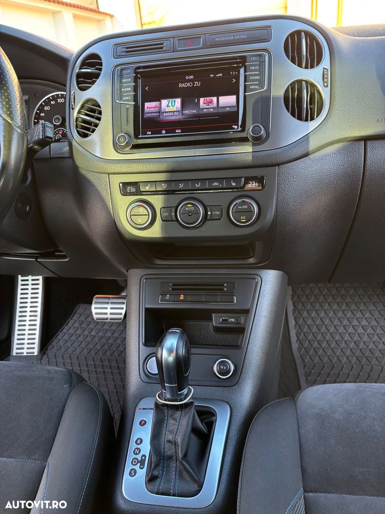 Volkswagen Tiguan 2.0 TDI DPF DSG 4Mot Comfortline - 11
