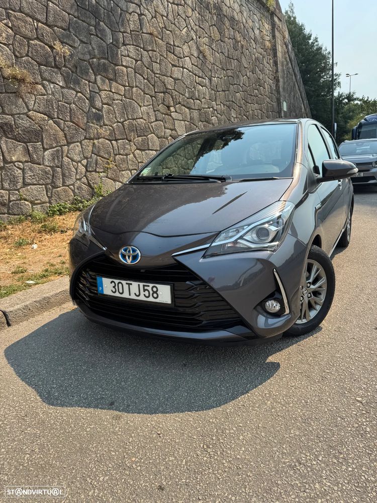 Toyota Yaris 1.5 HSD Comfort+P.Style - 3