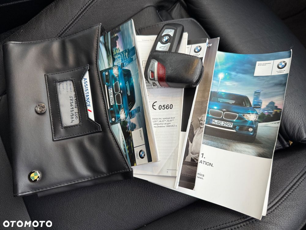 BMW Seria 1 120d xDrive - 38