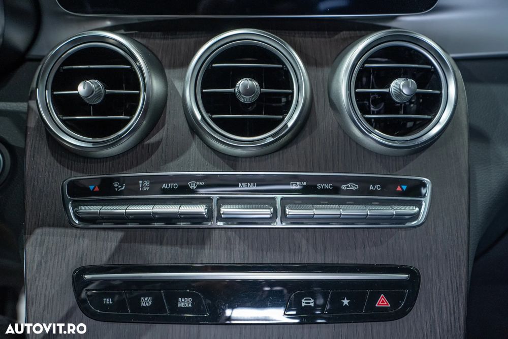 Mercedes-Benz GLC 220 d 4MATIC 9G-TRONIC - 31