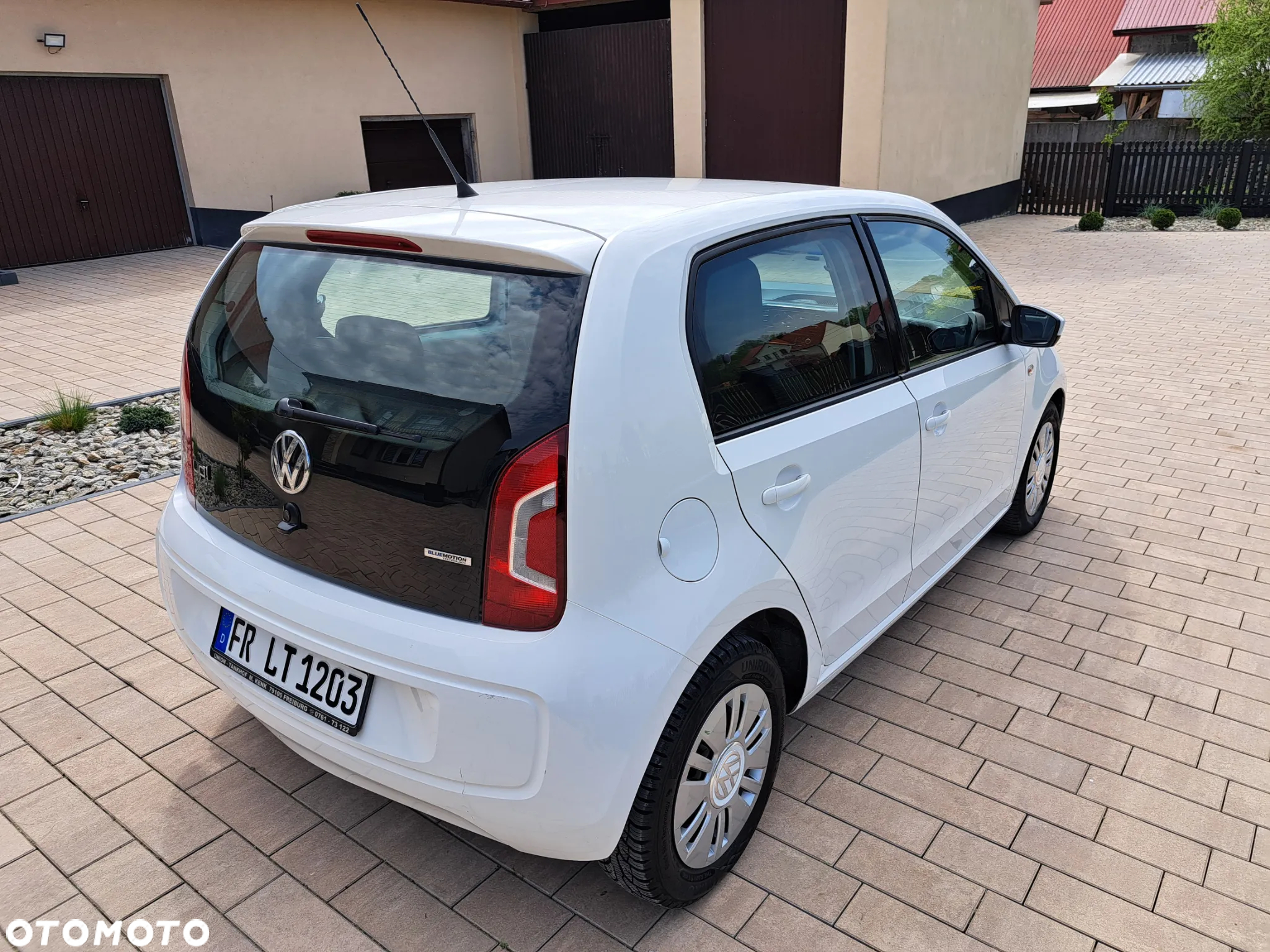 Volkswagen up! white style - 8