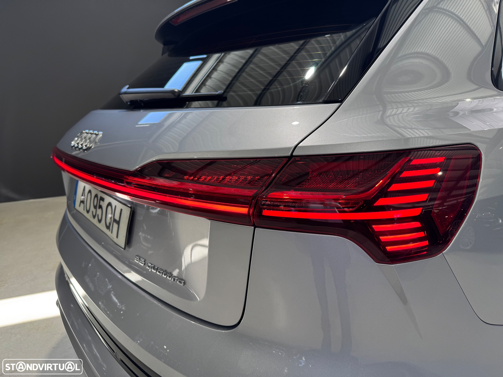 Audi e-tron 55 quattro S line - 36