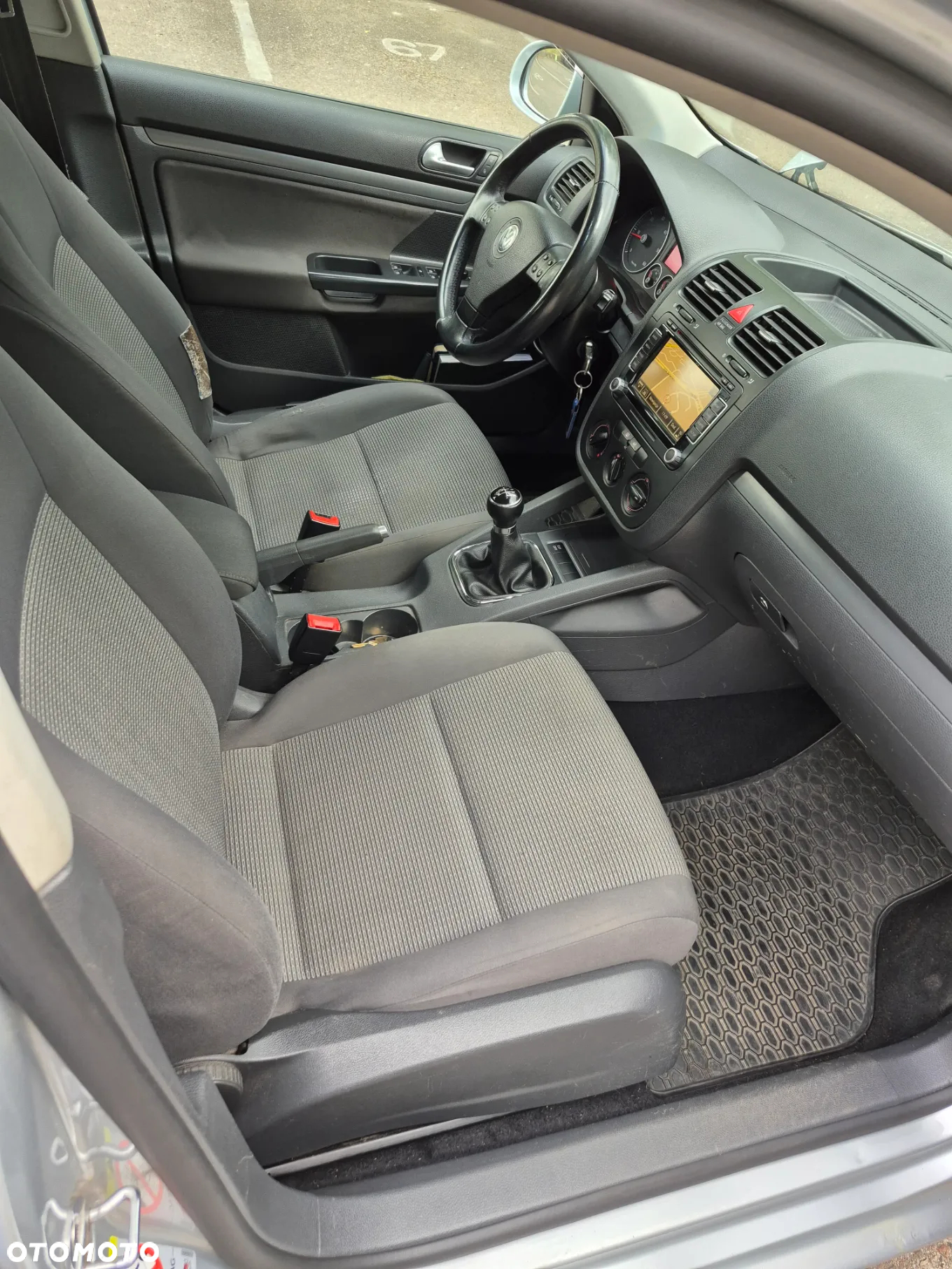 Volkswagen Golf 1.9 TDI DPF Edition BlueMotion - 10