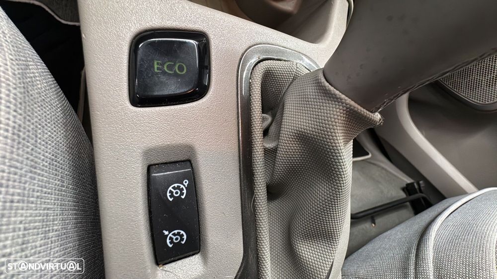 Renault Zoe (c/ Bateria) Bose 40 - 13