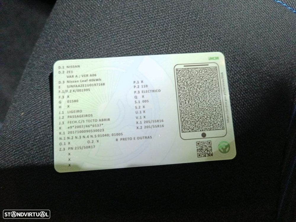 Nissan Leaf N-Connecta - 12
