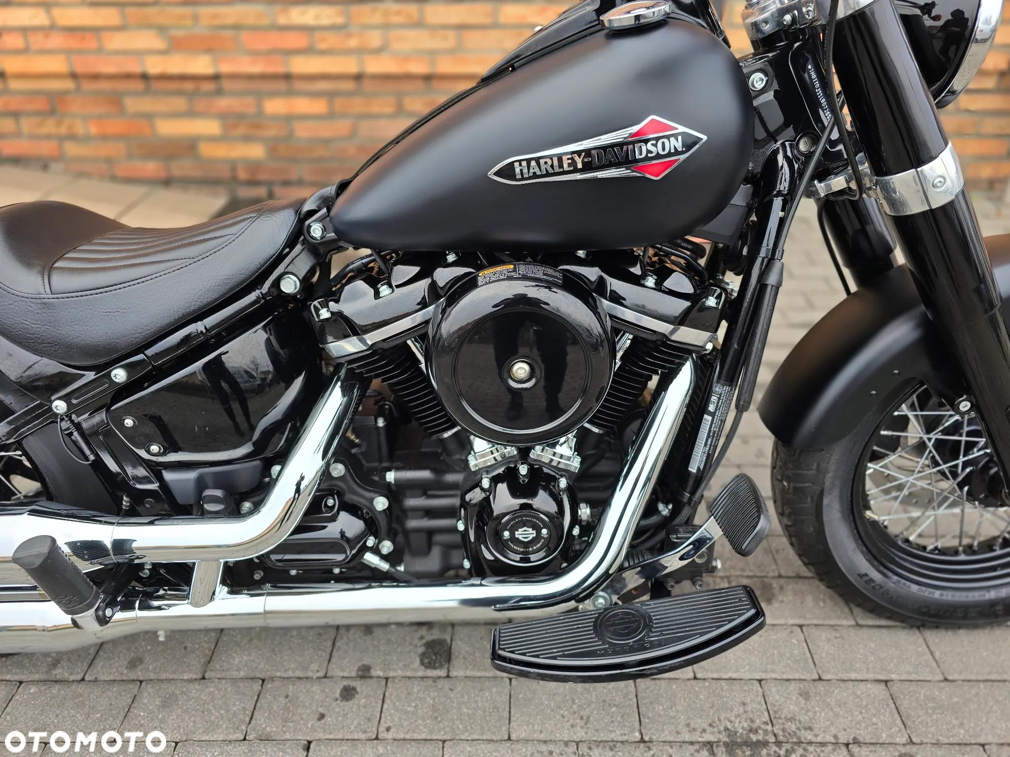 Harley-Davidson Softail Slim - 16
