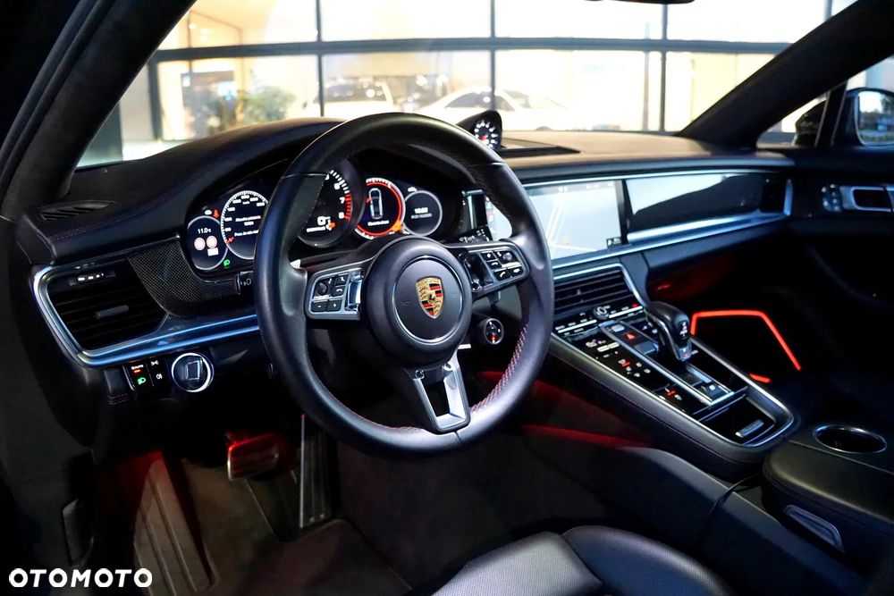 Porsche Panamera Turbo - 10