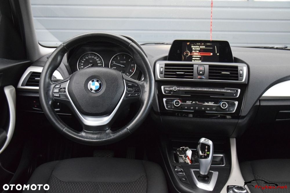 BMW Seria 1 - 30
