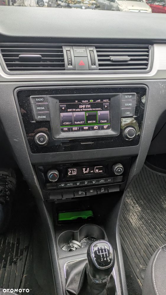 Skoda RAPID 1.2 TSI Ambition - 10