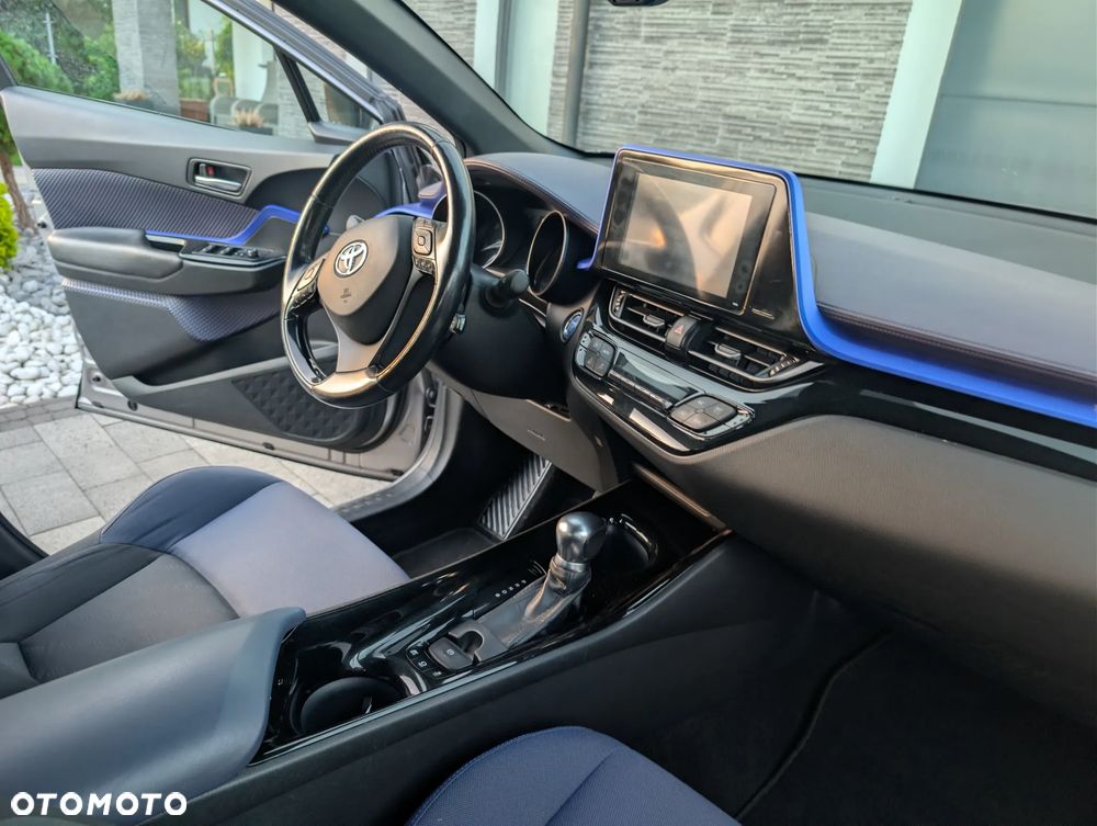 Toyota C-HR Style - 22