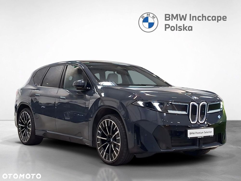 BMW iX3 - 8