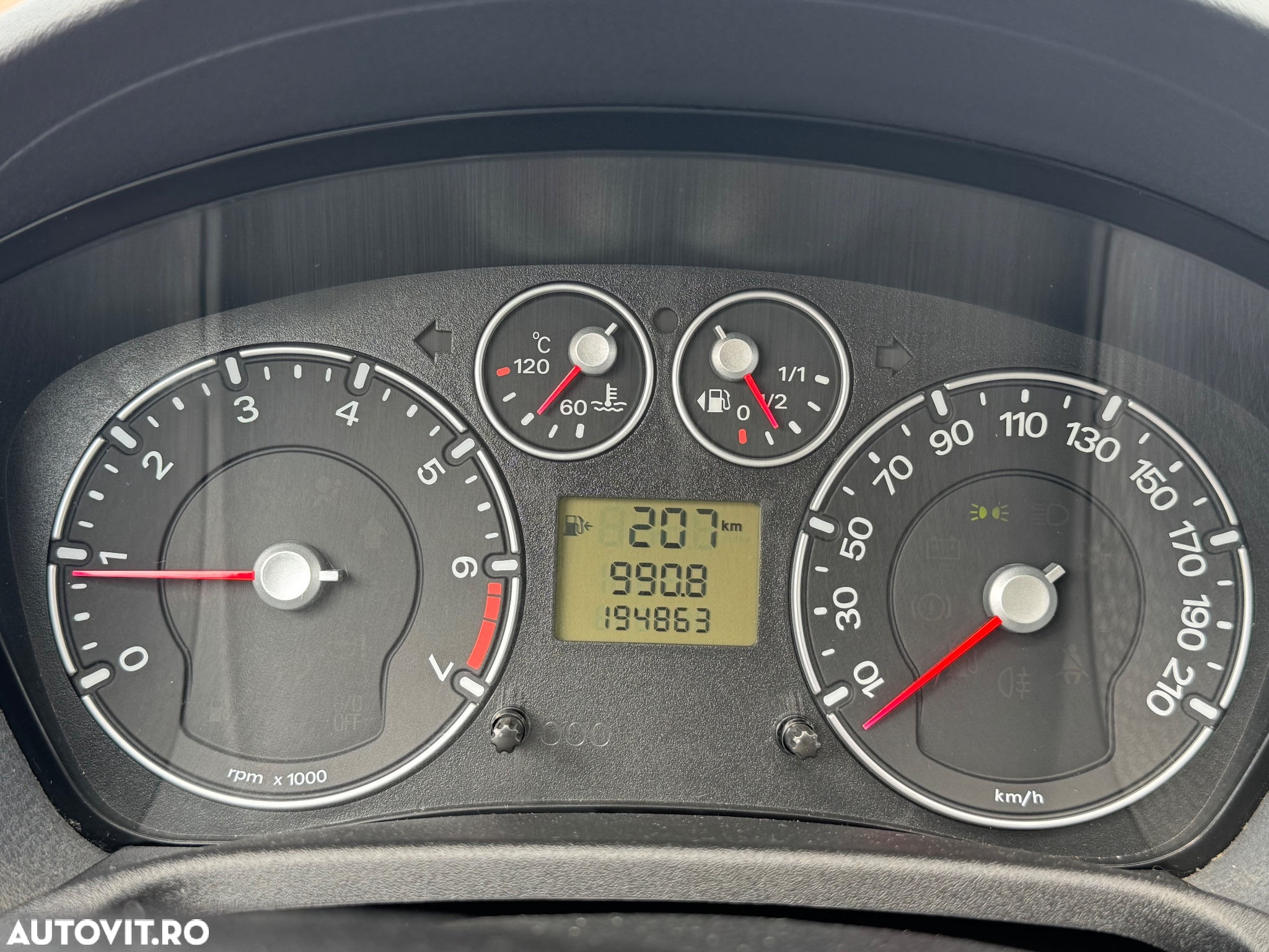 Ford Fiesta 1.3 Trend - 39
