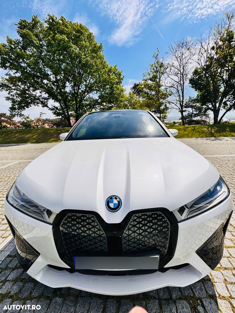 BMW iX xDrive40 - 4