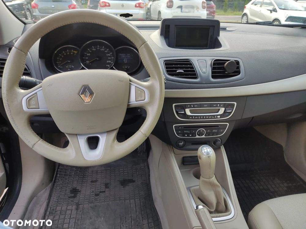 Renault Fluence 1.6 16V Privilege Euro5 - 8