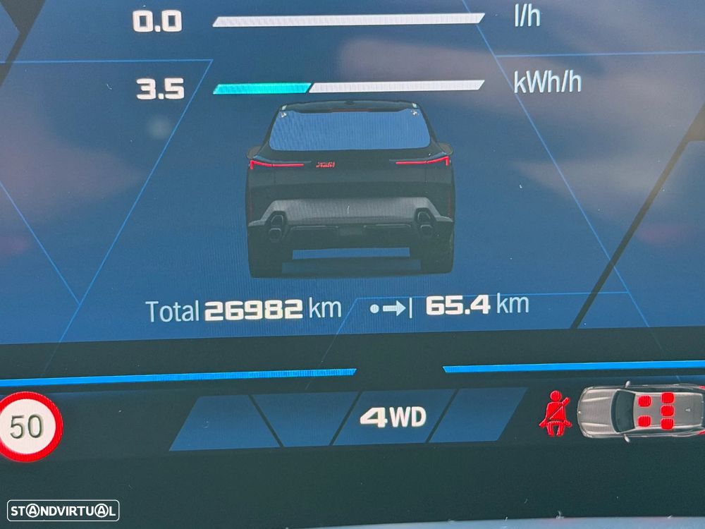 BMW XM Label Red - 21