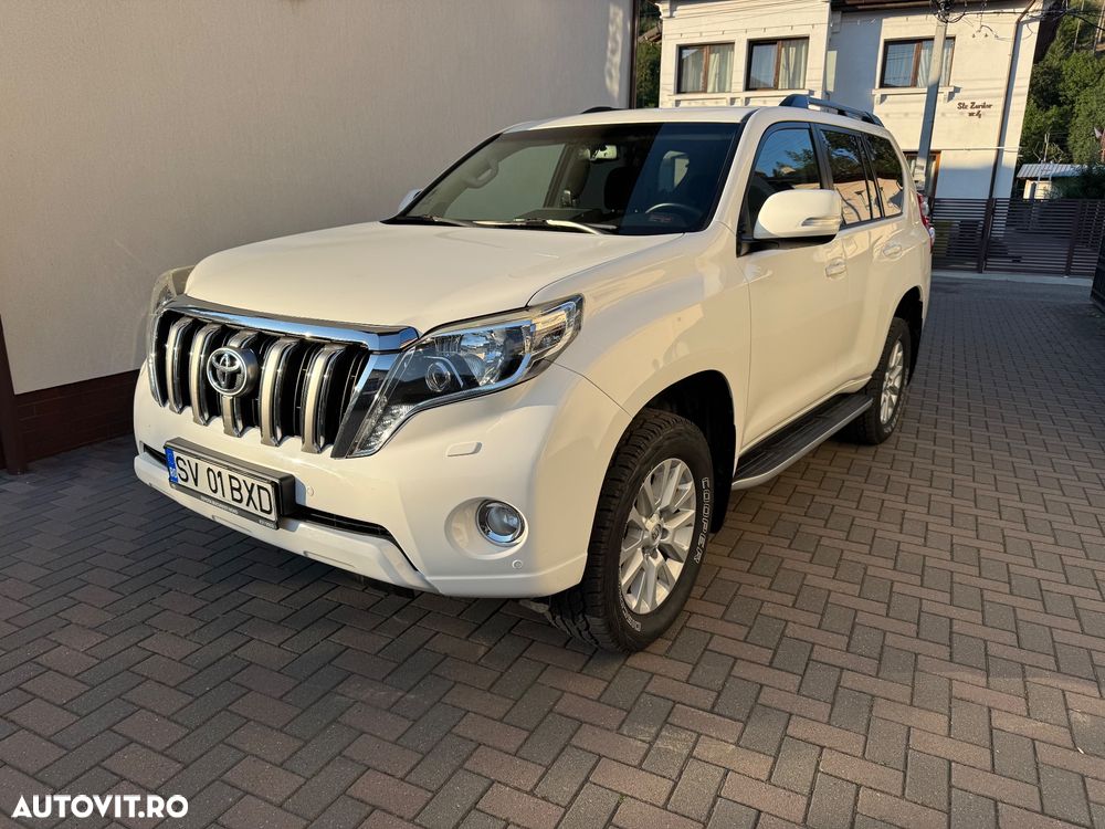 Toyota Land Cruiser 2.8l Turbo D-4D M/T Executive - 1
