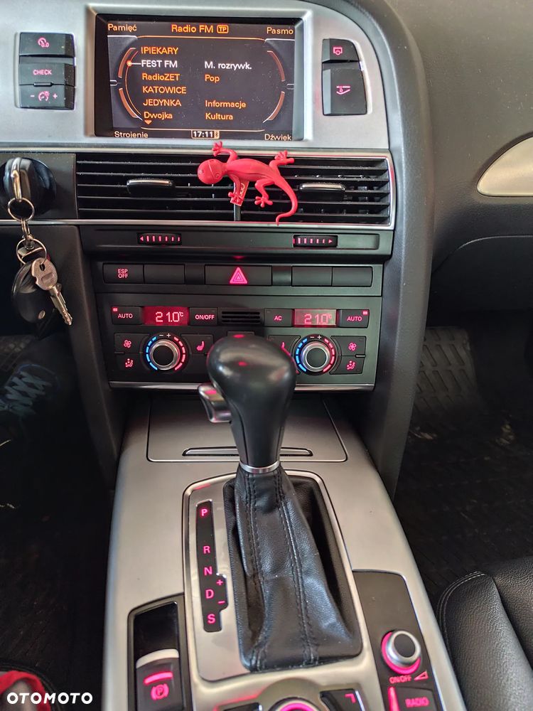 Audi A6 Avant 2.0 TDI Multitronic - 17