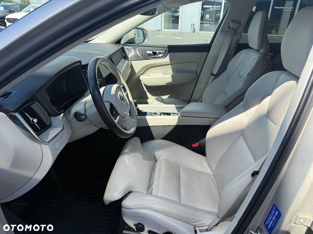 Volvo XC 60 - 10