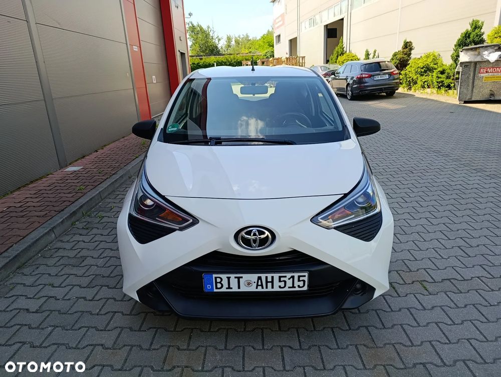 Toyota Aygo x - 7