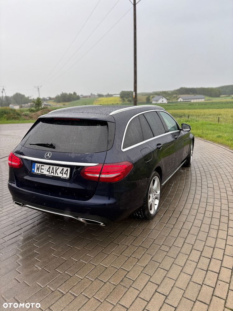 Mercedes-Benz Klasa C 200 4-Matic 7G-TRONIC - 2