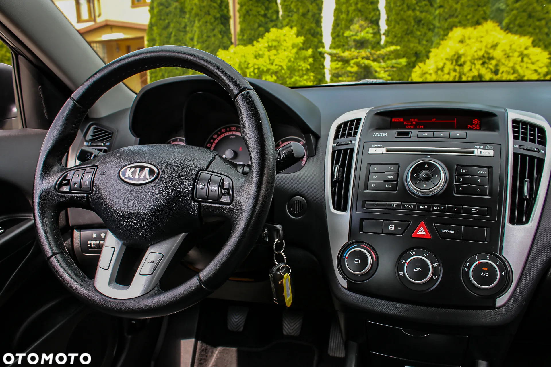 Kia Ceed Cee'd 1.4 Comfort - 28