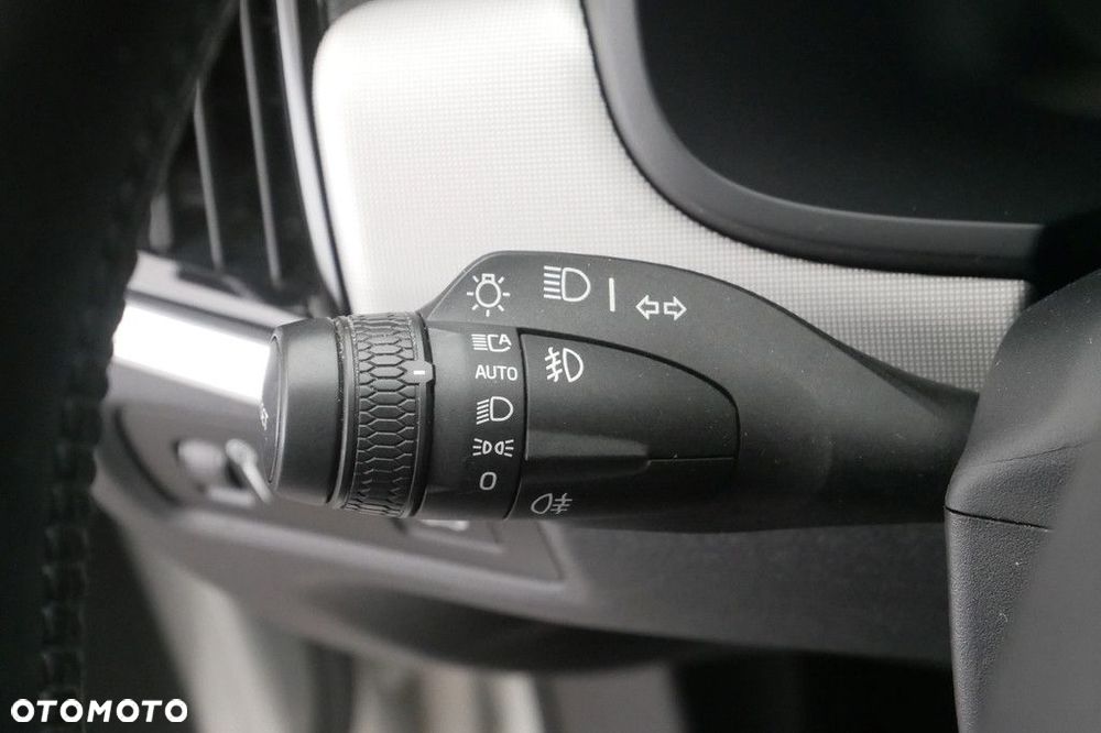 Volvo S90 - 26