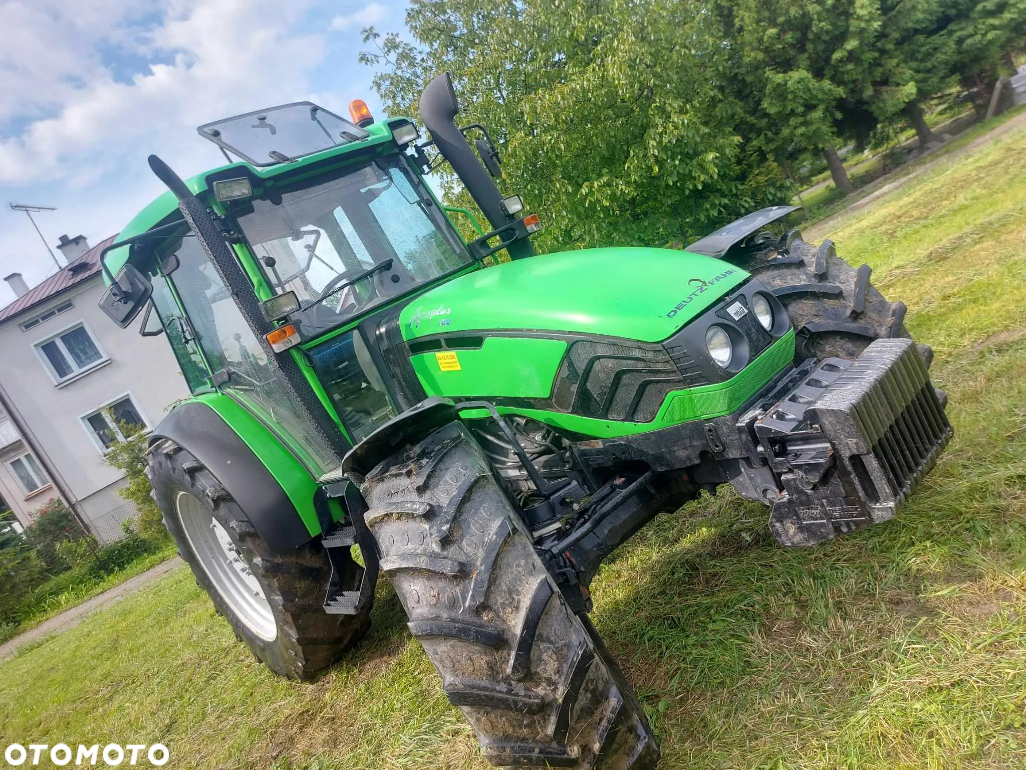 Deutz-Fahr AGROPLUS - 4